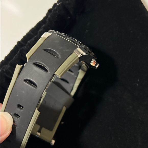 Tommy Bahama Relax Watch - Picture 5 of 8